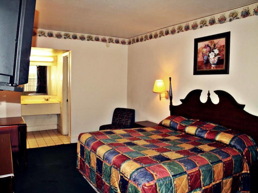Motel Travel Lackland Sea World *