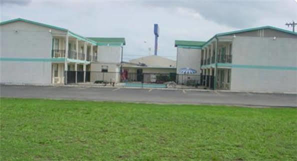 Motel Travel Lackland Sea World San Antonio