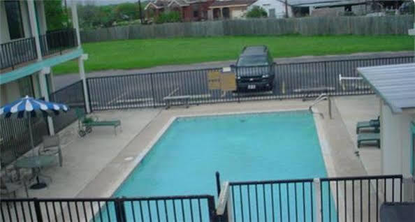 Travel Lackland Sea World Motel San Antonio